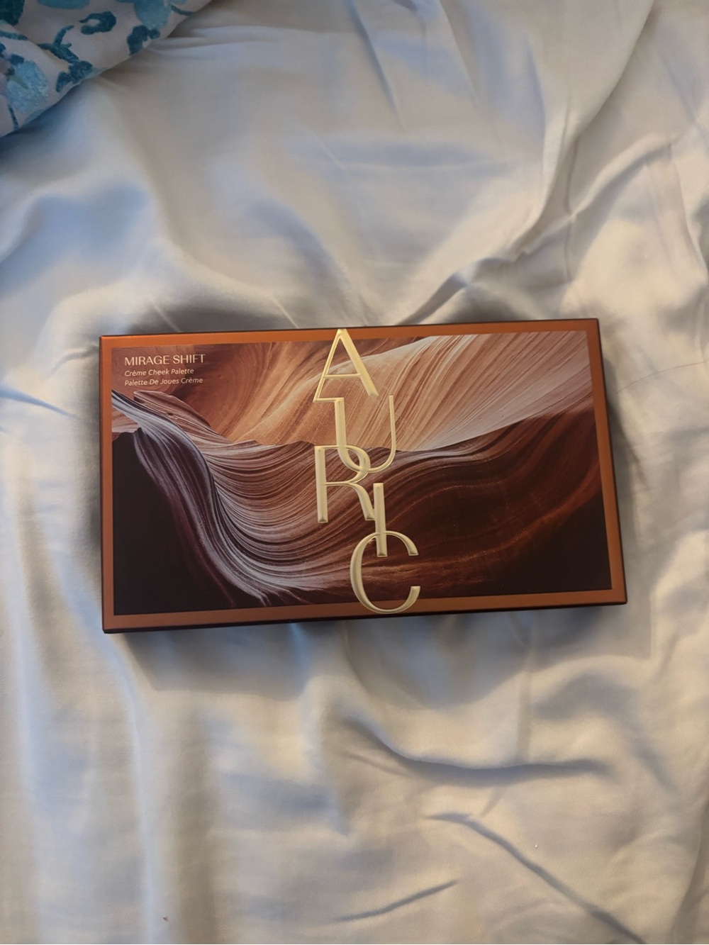 Auric Cosmetics Mirage Shift Makeup palette